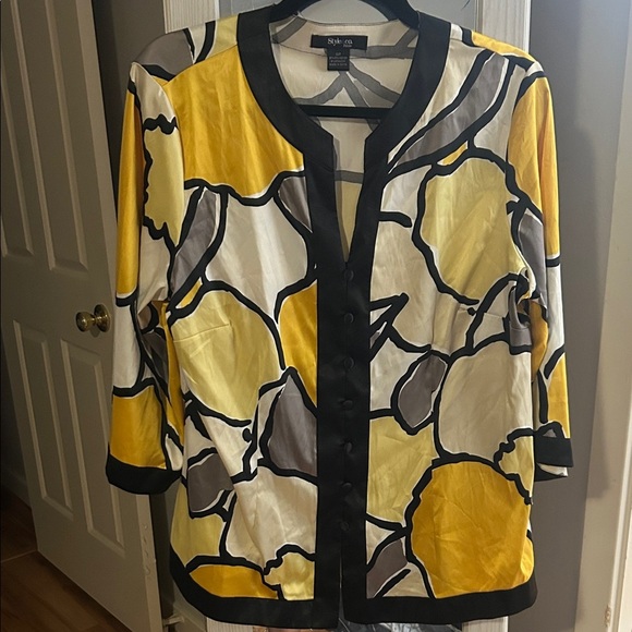 Style & Co. Yellow and Black Floral Blouse - Picture 1 of 8